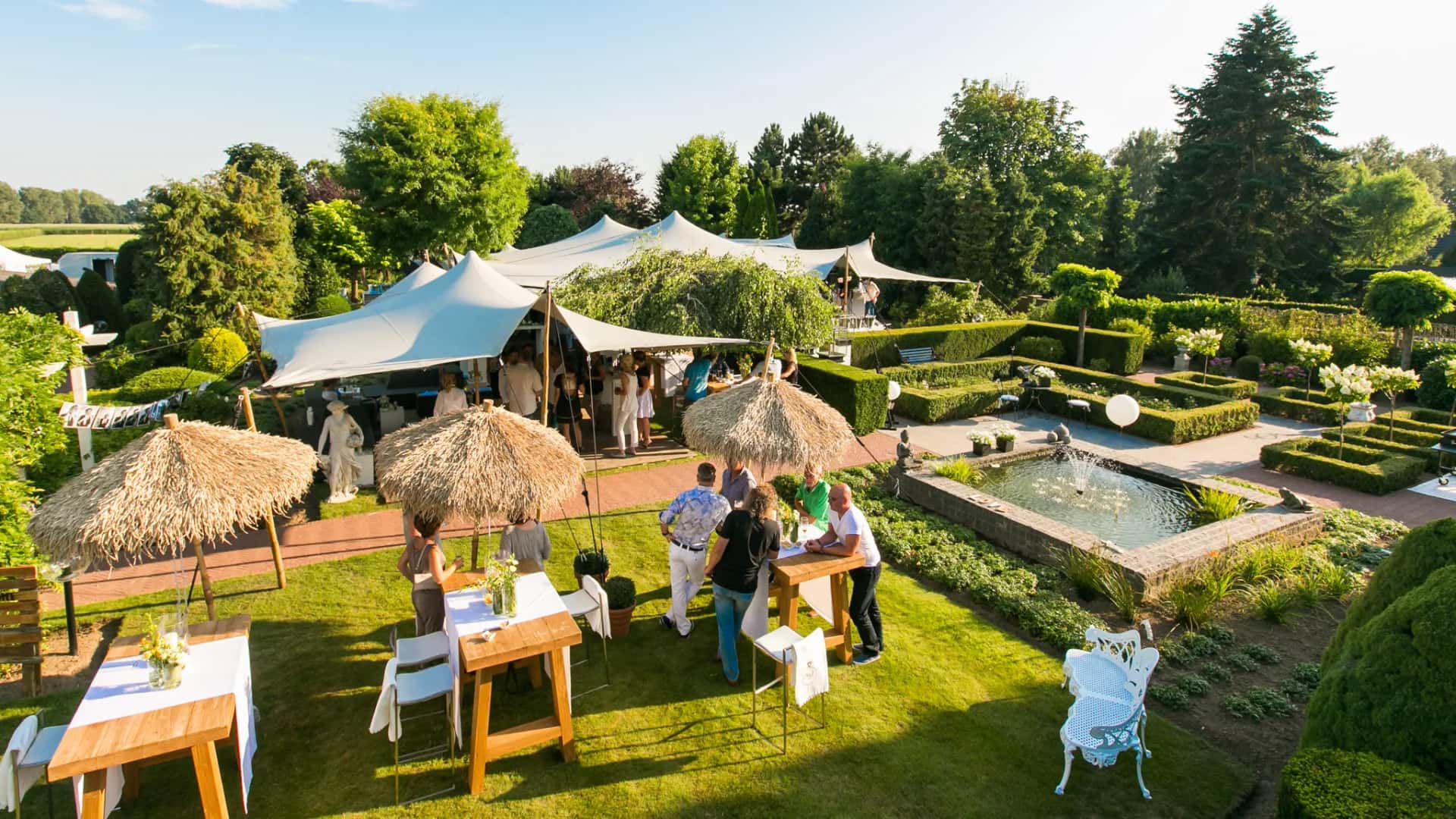 Stretchtenten tijdens een stijlvol zomers event